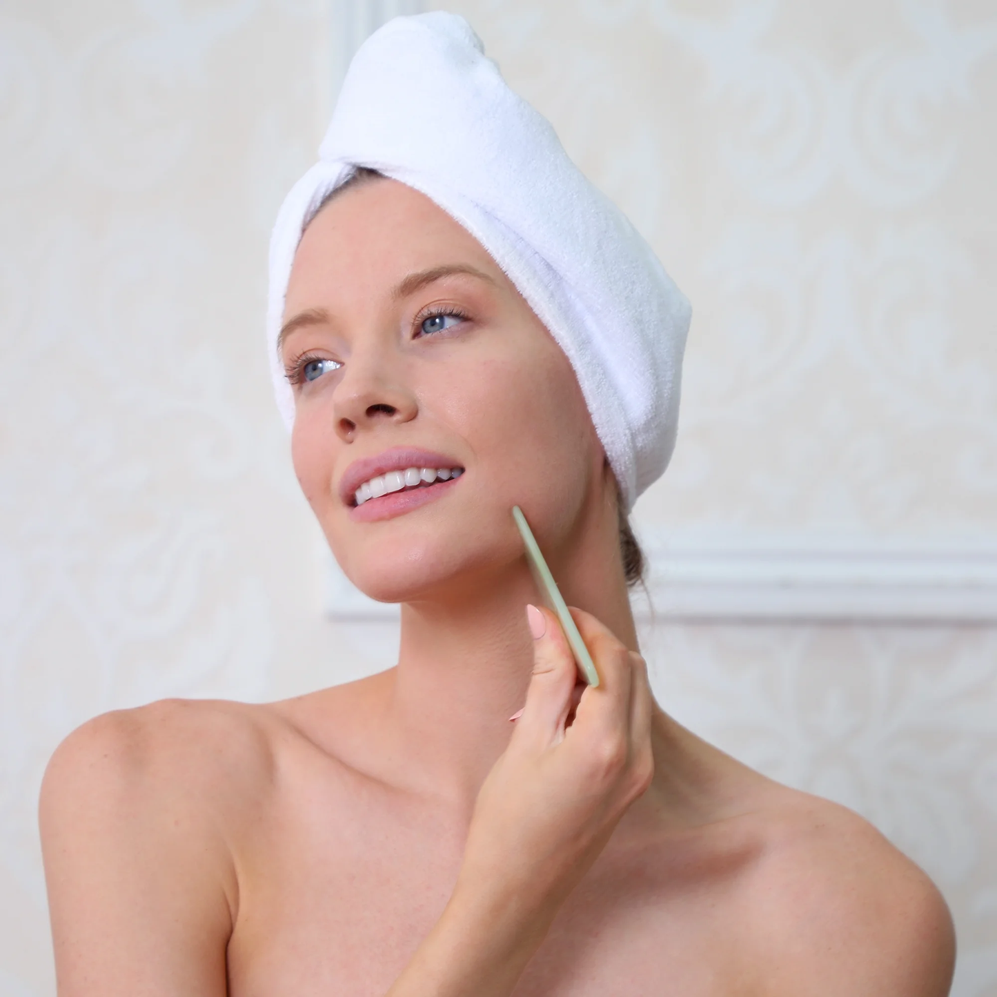 Jade Gua Sha Stone — Your Daily Facial Ritual